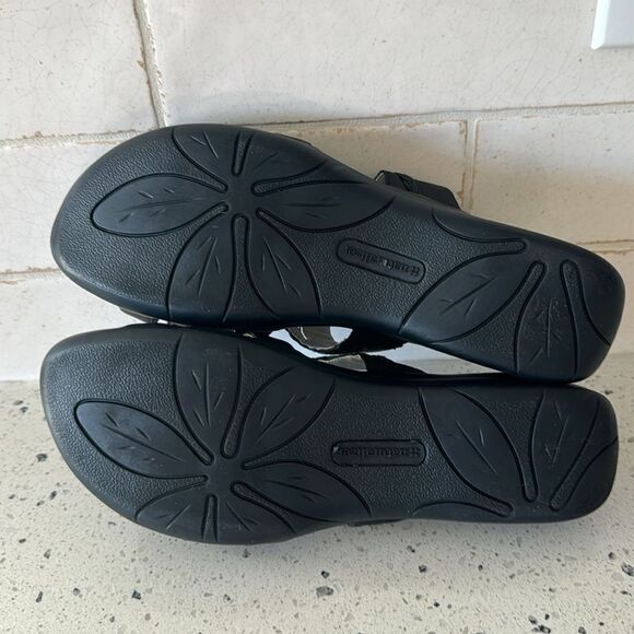 Naturalizer JEFFERS Women’s Black Leather Slides Sandals Shoes Size 9.5 EUC - Picture 8 of 11